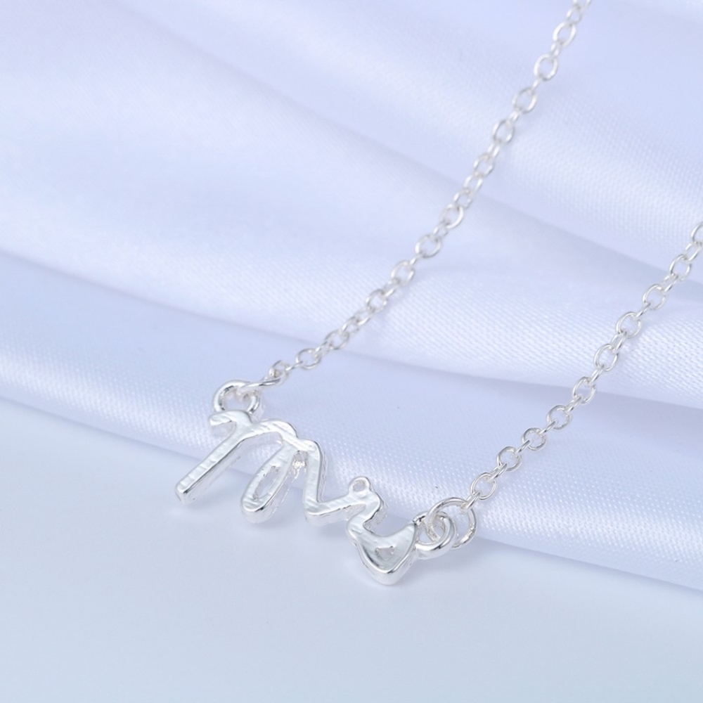 Mrs Pendant Necklace Silver Color - Picture 2 of 5